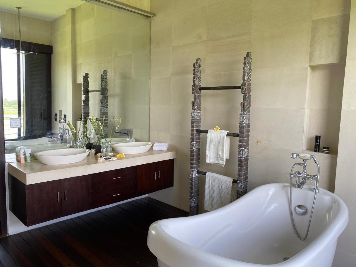 Вилла Luxenomads Tanah Lot Oceanview Escape Табанан Экстерьер фото
